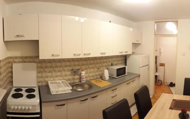 Apartment Ambrela 2
