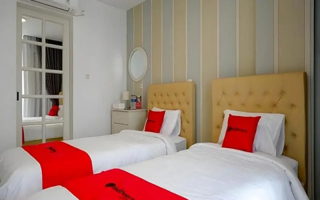 Formerly RedDoorz Plus @ Madukoro Raya Semarang – Guest Rooms – Semarang