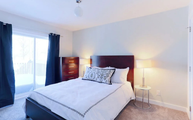 Boardwalk Homes - Vacation Homes & Executive Suites