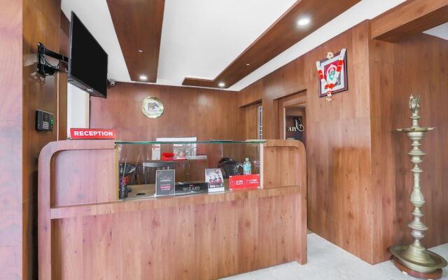 OYO Flagship 22529 Elegance Inn