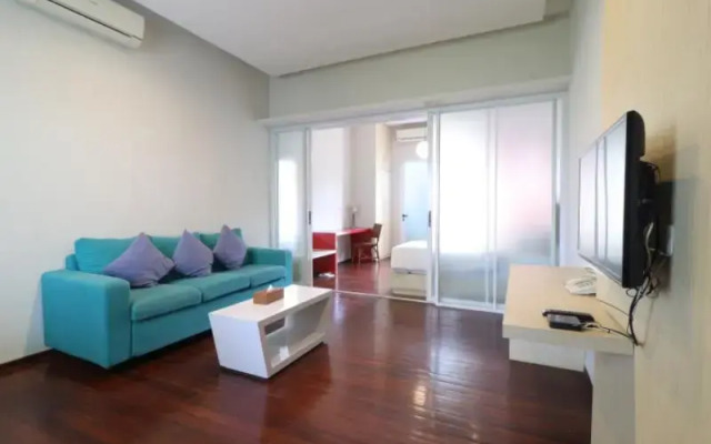 Pejaten Valley Residence by ZUZU