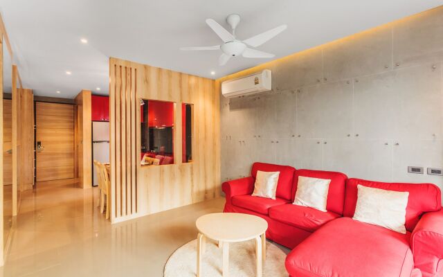 Condo in Nai Harn in ReLife 15-122-211