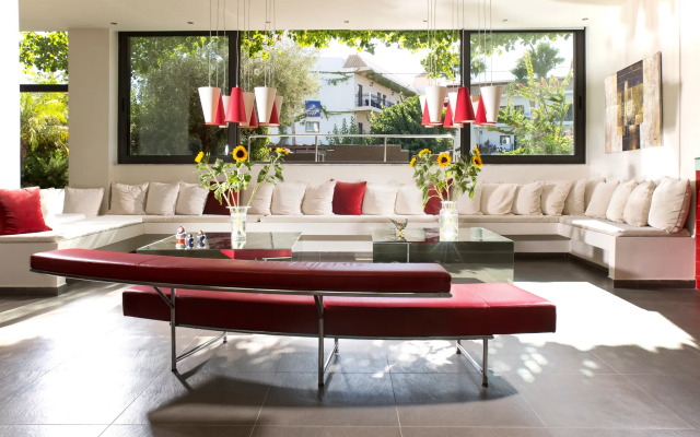 Almyrida Residence