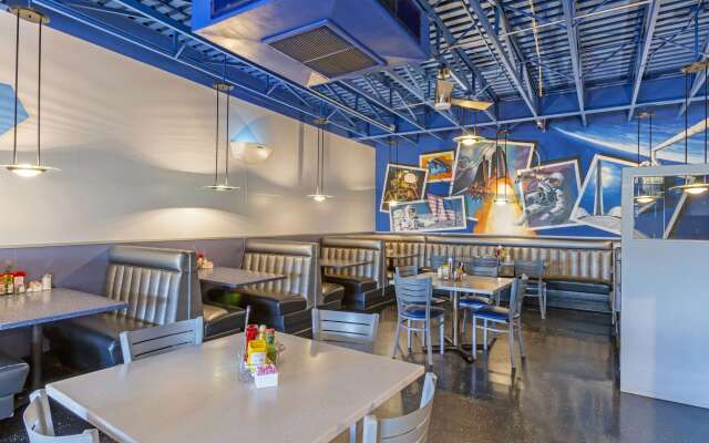 Best Western Space Age Lodge