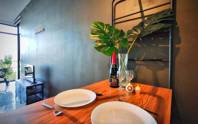 (New) Georgetown Execuite 2BR Homestay Suite@10pax – Guest Rooms – George Town