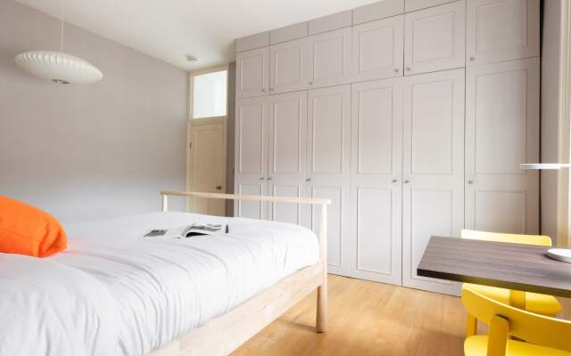 The Holland Park Escape - Modern & Central 2BDR Flat