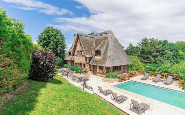 Haven of Peace With Heated Pool and Garden