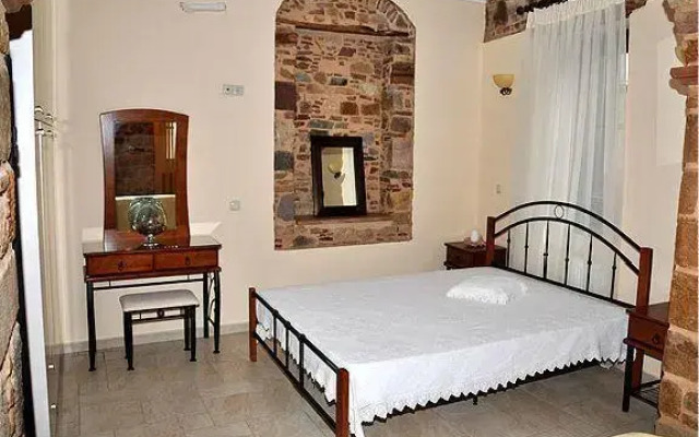Frourio Apartments