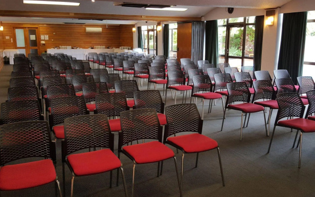 Auckland Rose Park Hotel