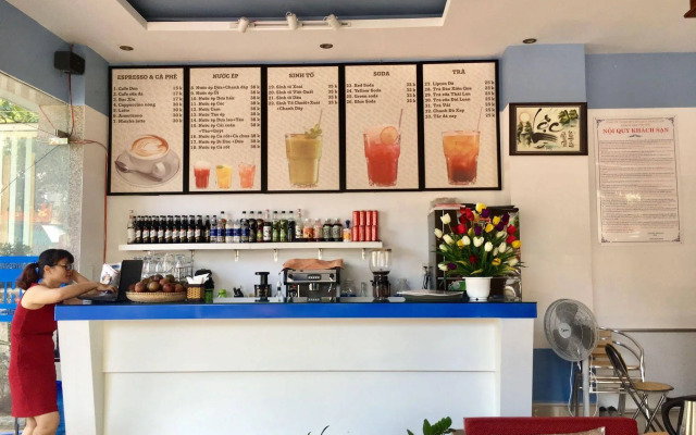 OYO 557 Phi Yen Hotel