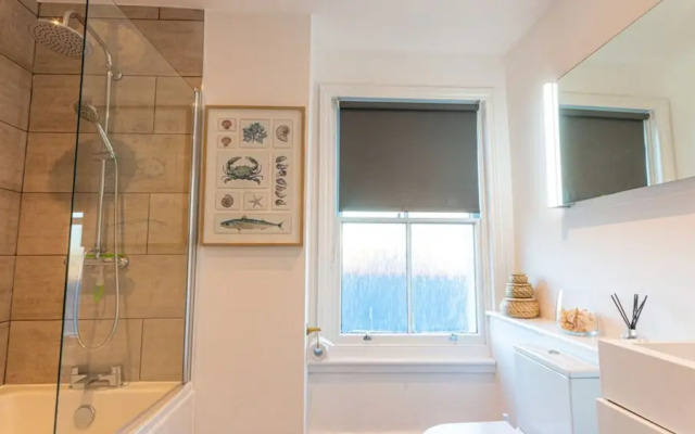 Luxury Ramsgate Harbour View By Adliv