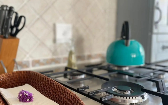 Casa Balena - Gansbaai seafront accommodation, back-up power