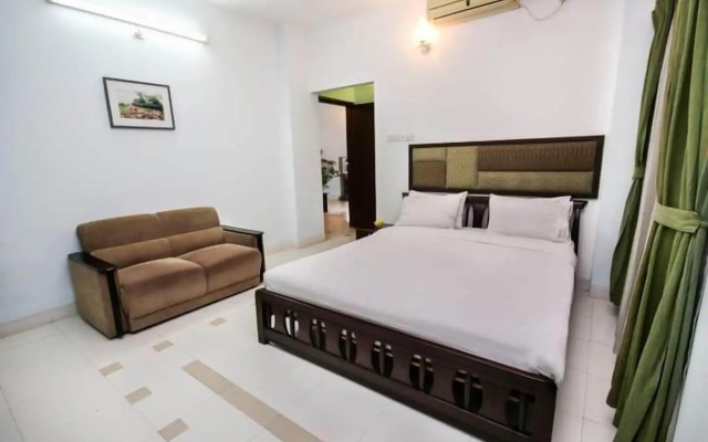 Allegro Holiday Suites