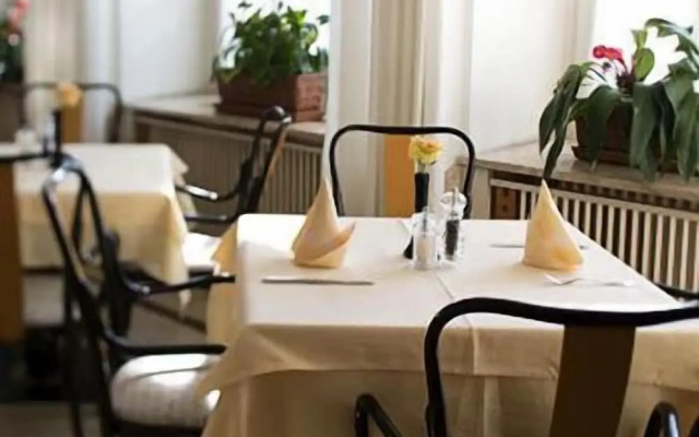 Hotel Csejtei