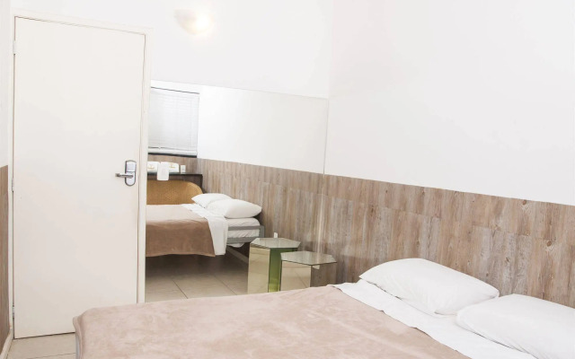 Samba Palace Hostel