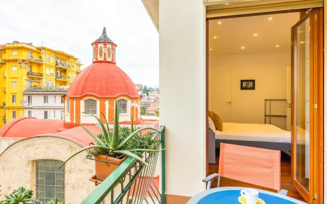 Colonna Classic Style Apartment by Wonderful Italy