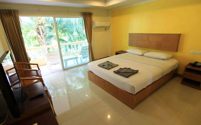 Twin Palms Resort