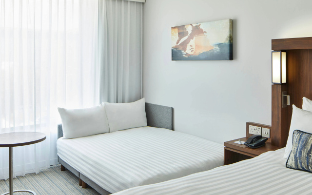 Courtyard by Marriott Luton Airport - Image 5