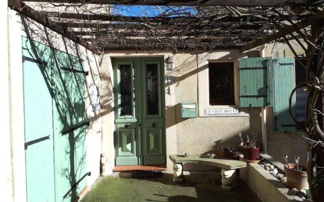 Guesthouse Le Chat Botté