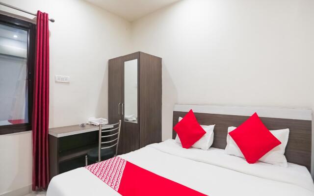 OYO 74708 The Paradise