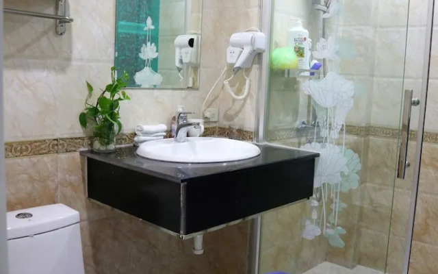 Cpn Apartment & Hotel