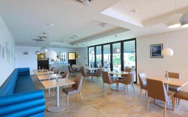 Hotel Petrcane