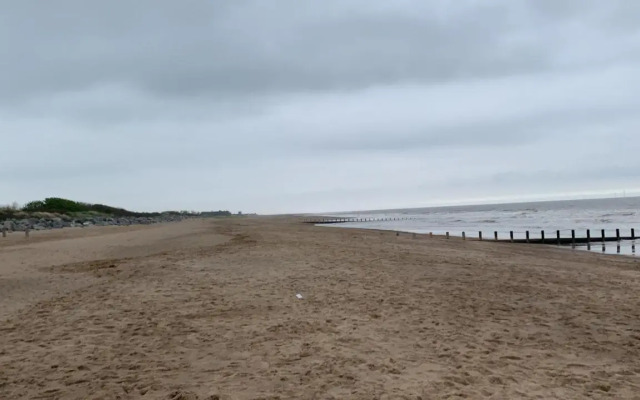 Skegness,North shore holiday park , new 8 berth caravan for rent
