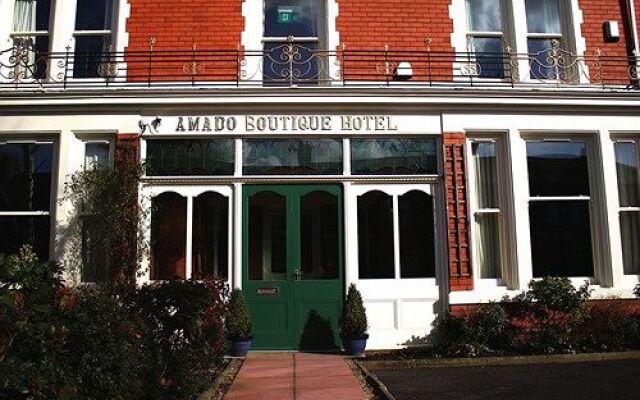 hotelImage