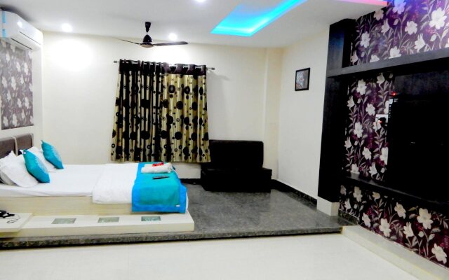 OYO 13191 Hotel Atlas Palace