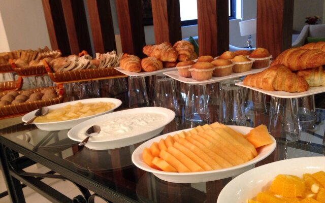 City Rose Hotel Suites