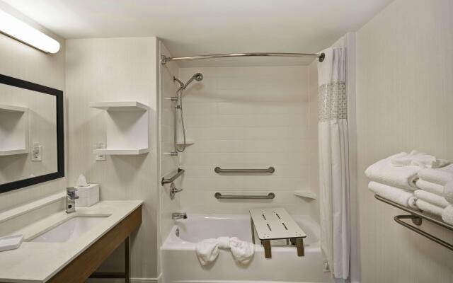 Hampton Inn Auburn