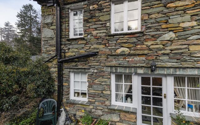 Delightful Cottage Situated in the Centre of Elterwater Village