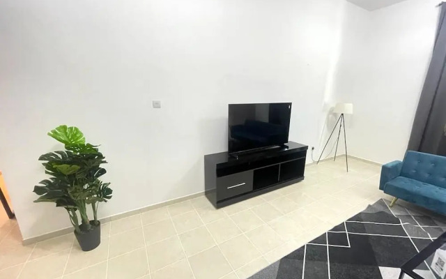 Cosmos Living Discovery Gardens Sleeps 4