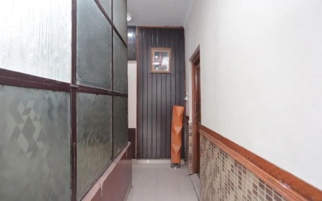 Narayani Guest House by OYO