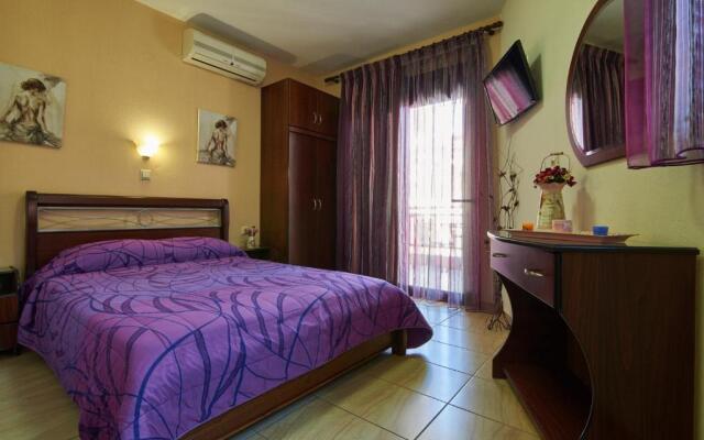 Fotini House