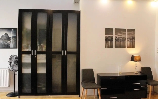 Budapest Center Apartments-Tomy