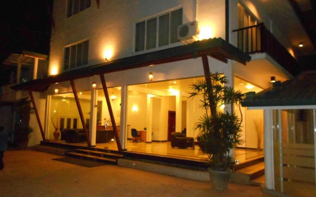 Onreech Hotel