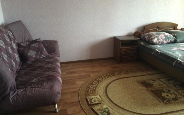 Apartment na prospekte Druzhby Narodov 5