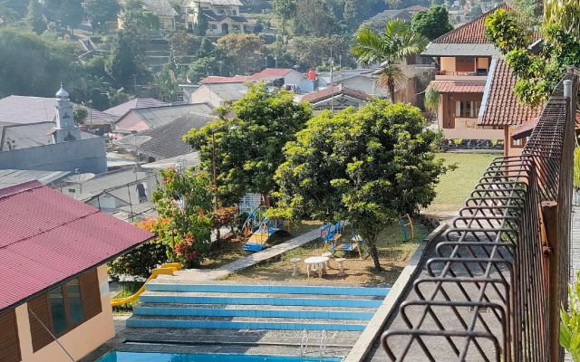 Villa Tunas Alam Mutiara