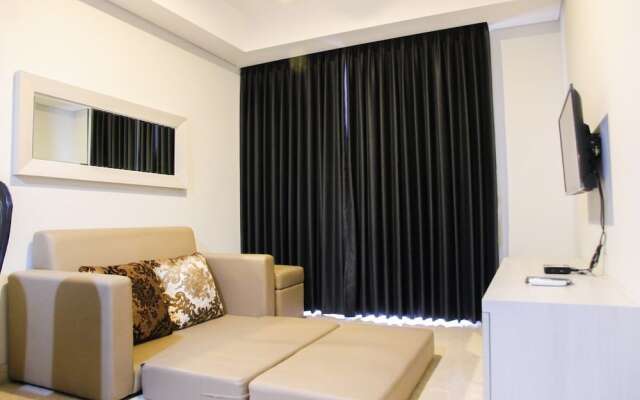 Sea View 1BR at Gold Coast Apartment near PIK