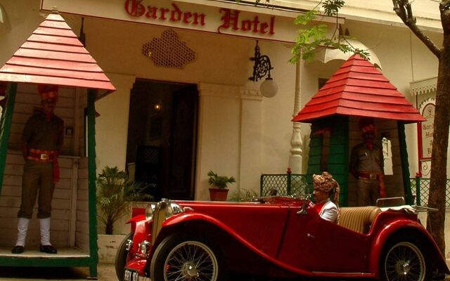 Garden Hotel
