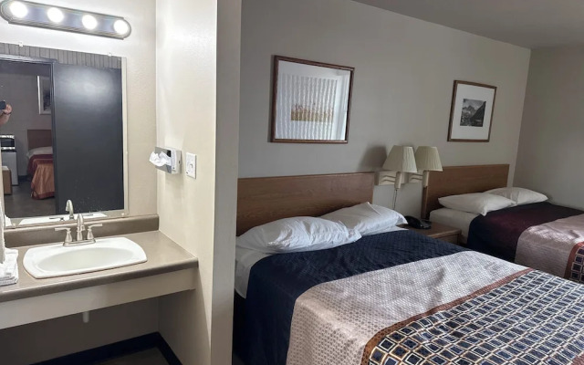 Smartwood Inn