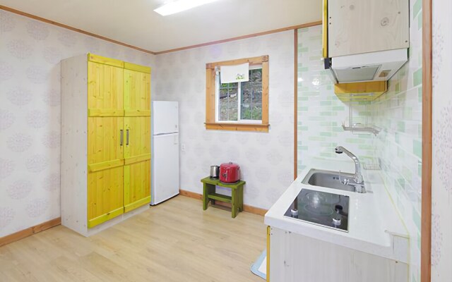 Jecheon Wood Nest Pension