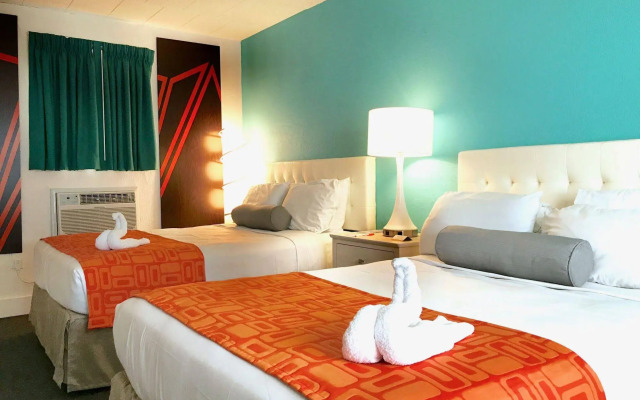 Hotel Cabana Oceanfront/ Boardwalk