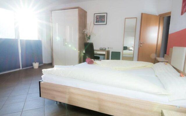 Haus Romeo