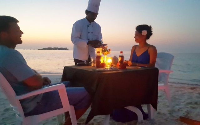 Santa Rosa Maldives Hotel - photo 4