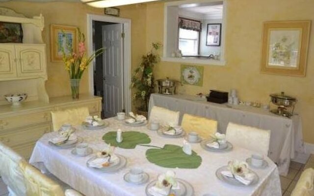 Carbonnel Bed & Breakfast