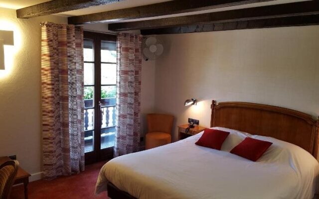 Hotel Père Benoît