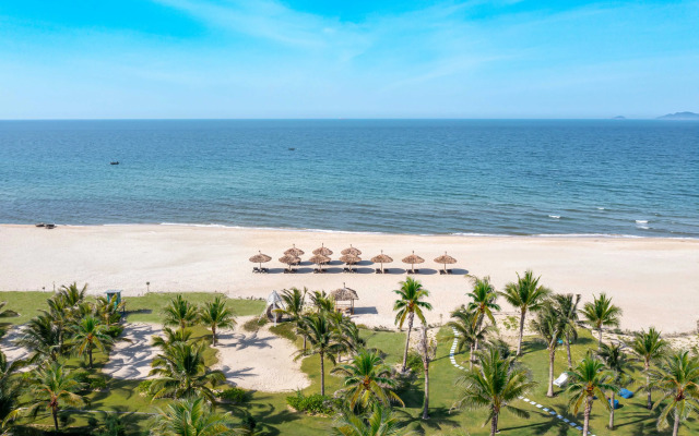 Hoi An Royal Beachfront Villas