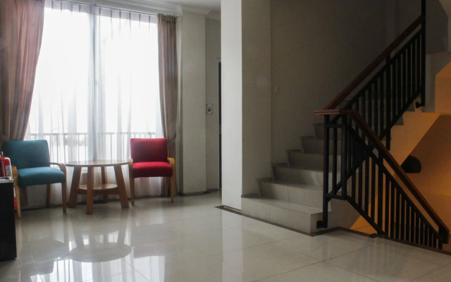 ZEN Rooms Kuningan Anggrek
